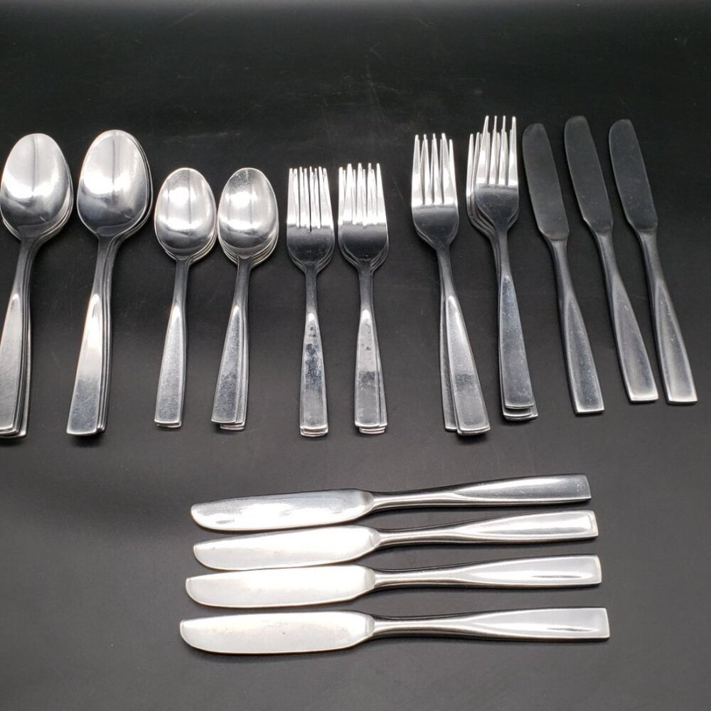 Rogers Stainless Flatware Set 39 Pc Service for 8 Indonesia Modern